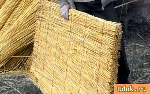 Утепление потолка камышом